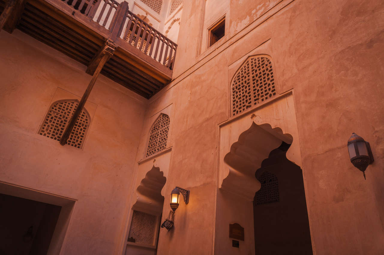 Nội thất của lâu đài jibreen ở Oman