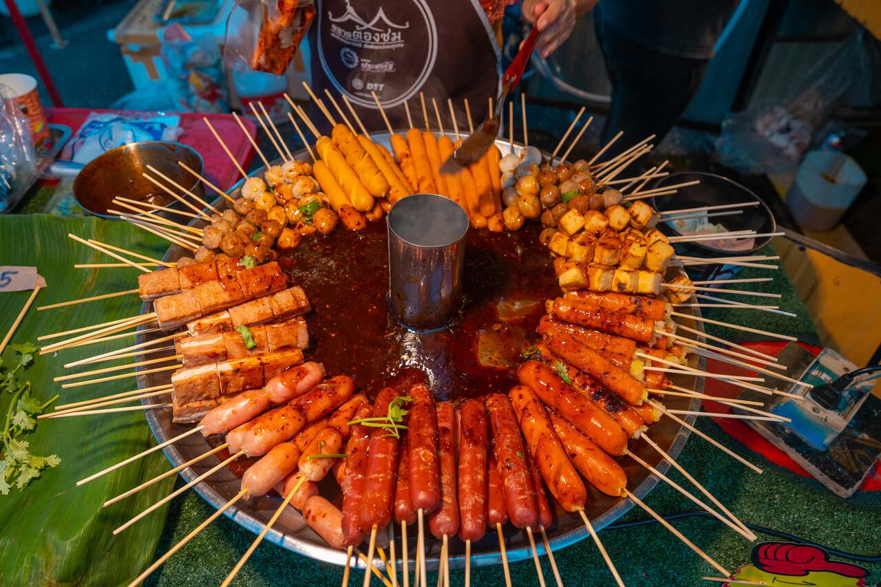 Những món ăn đường phố ở chợ đêm Krabi