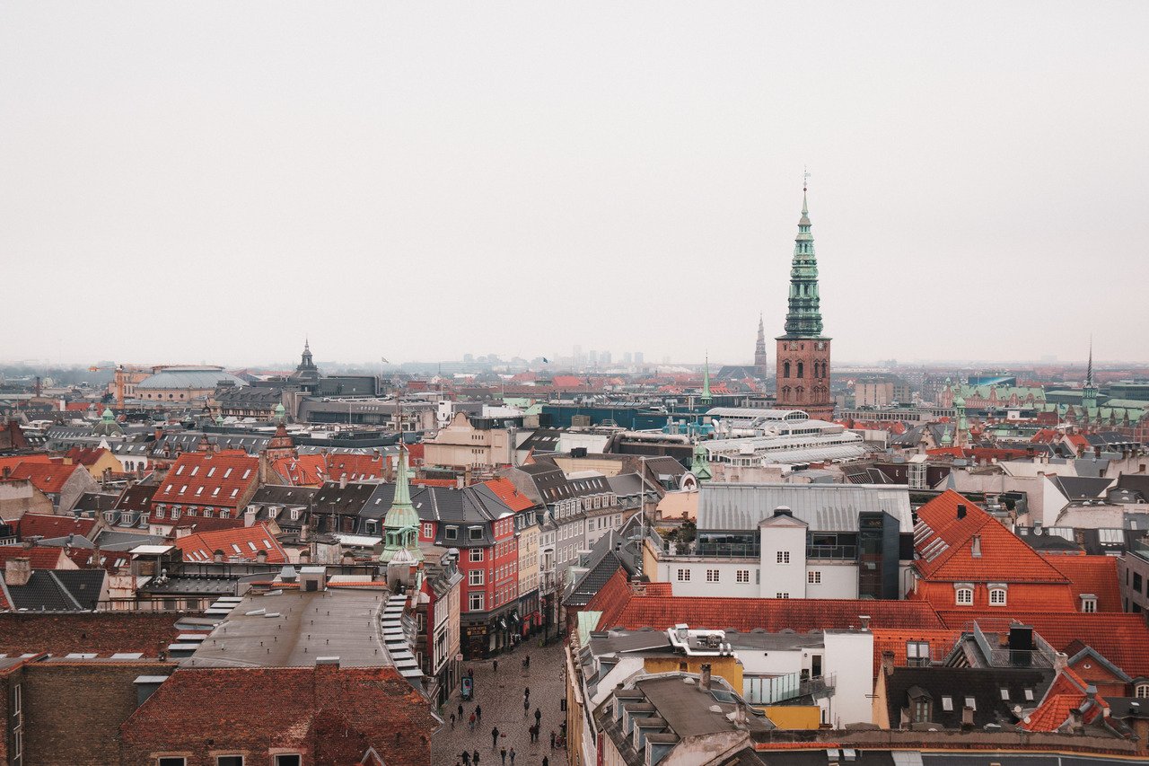 Một góc nhìn khác từ Tháp Tròn ở Copenhagen