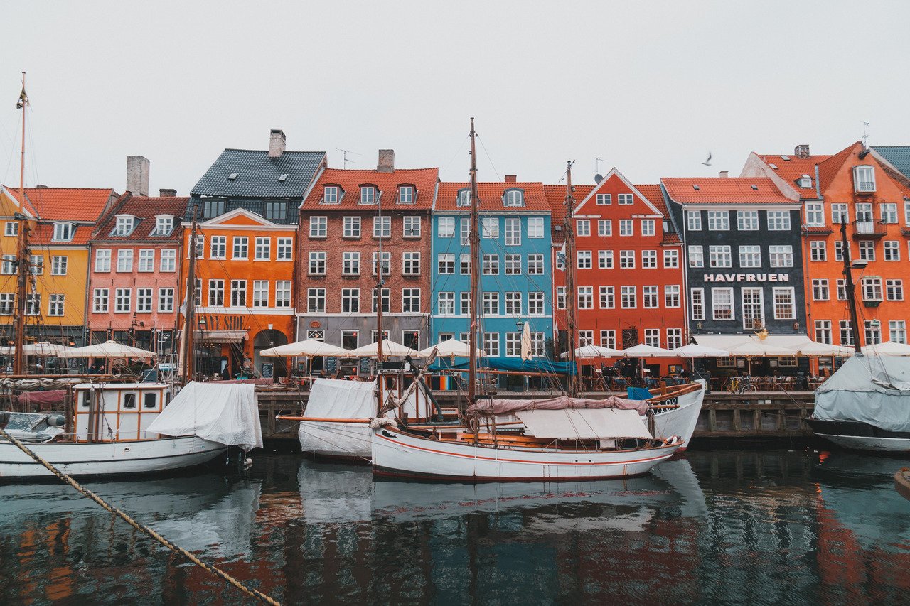 Những ngôi nhà đầy màu sắc ở Copenhagen